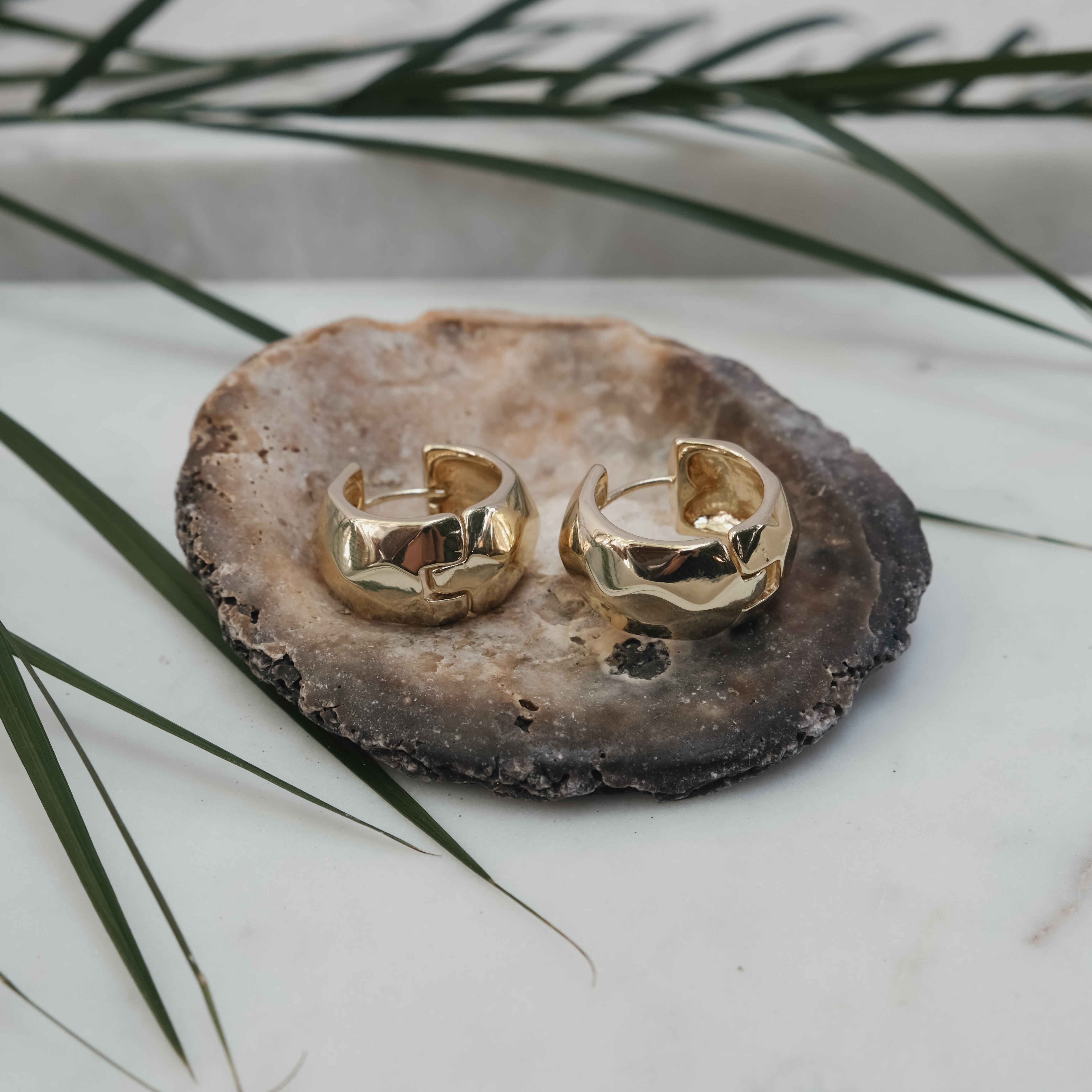 CHUNKY TEXTURED HOOPS GOLD | My Bohemian Store