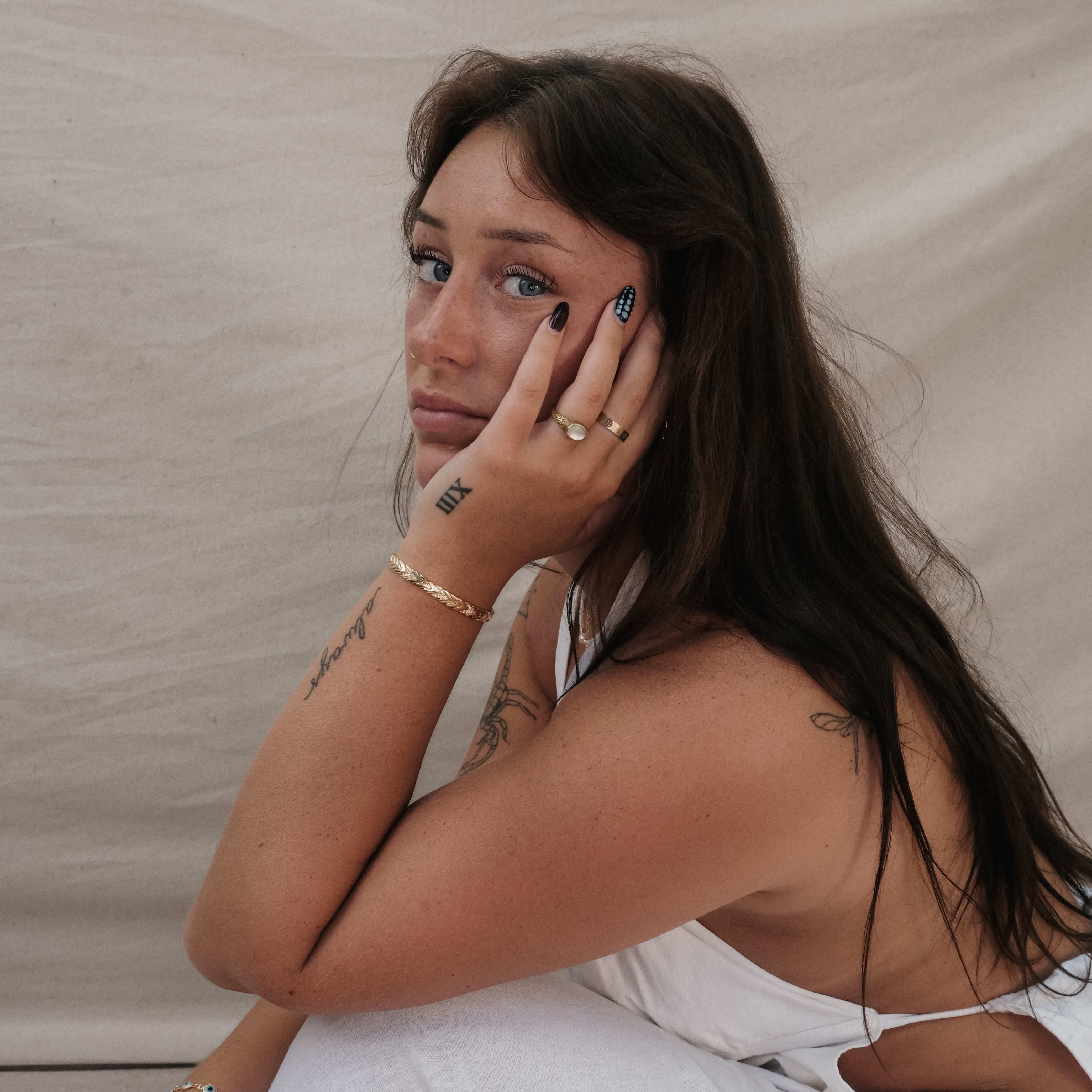 GOLD CUFF BRACELET WITH DIAMANTES | My Bohemian Store 