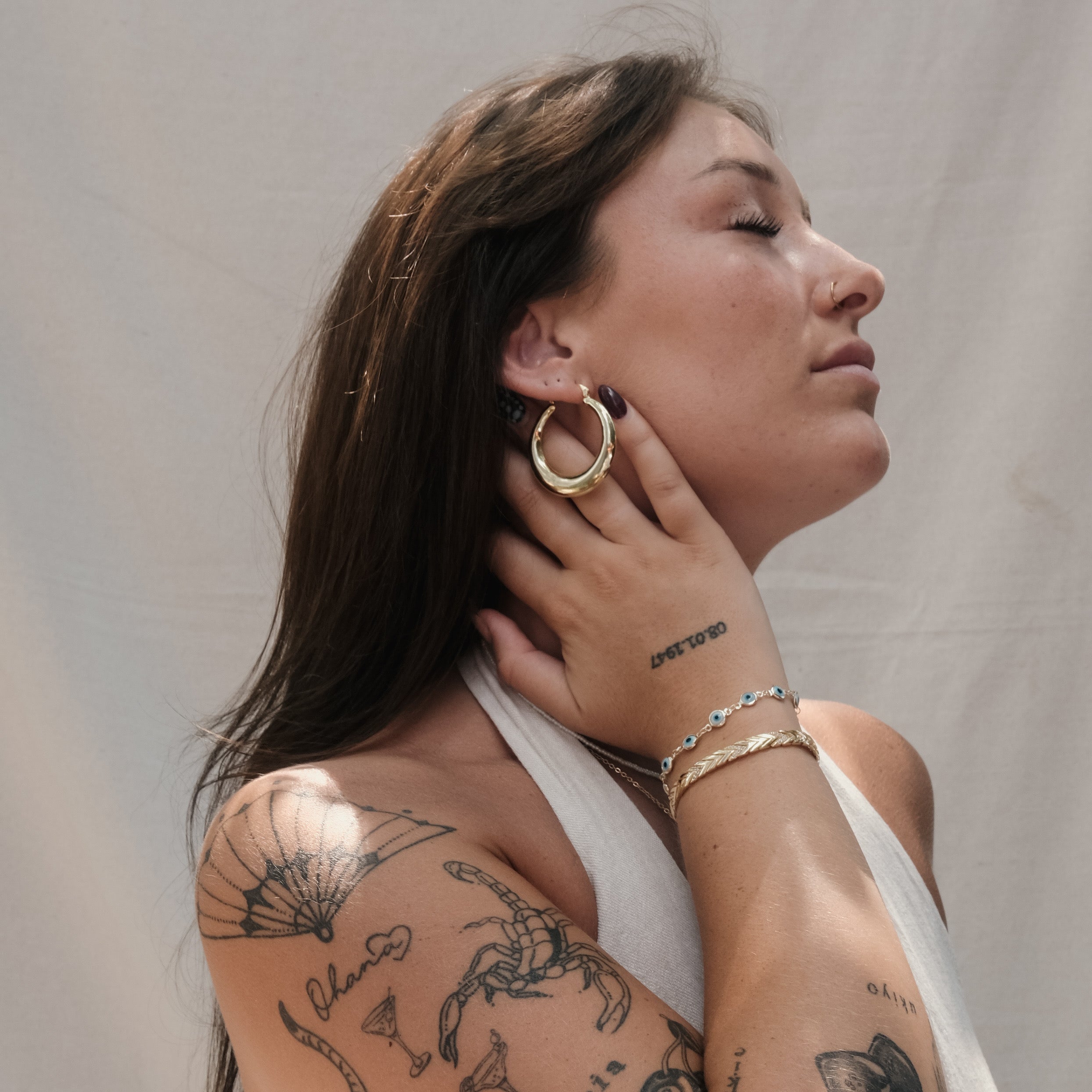 LARGE TUBE HOOP EARRINGS GOLD | My Bohemian Store 