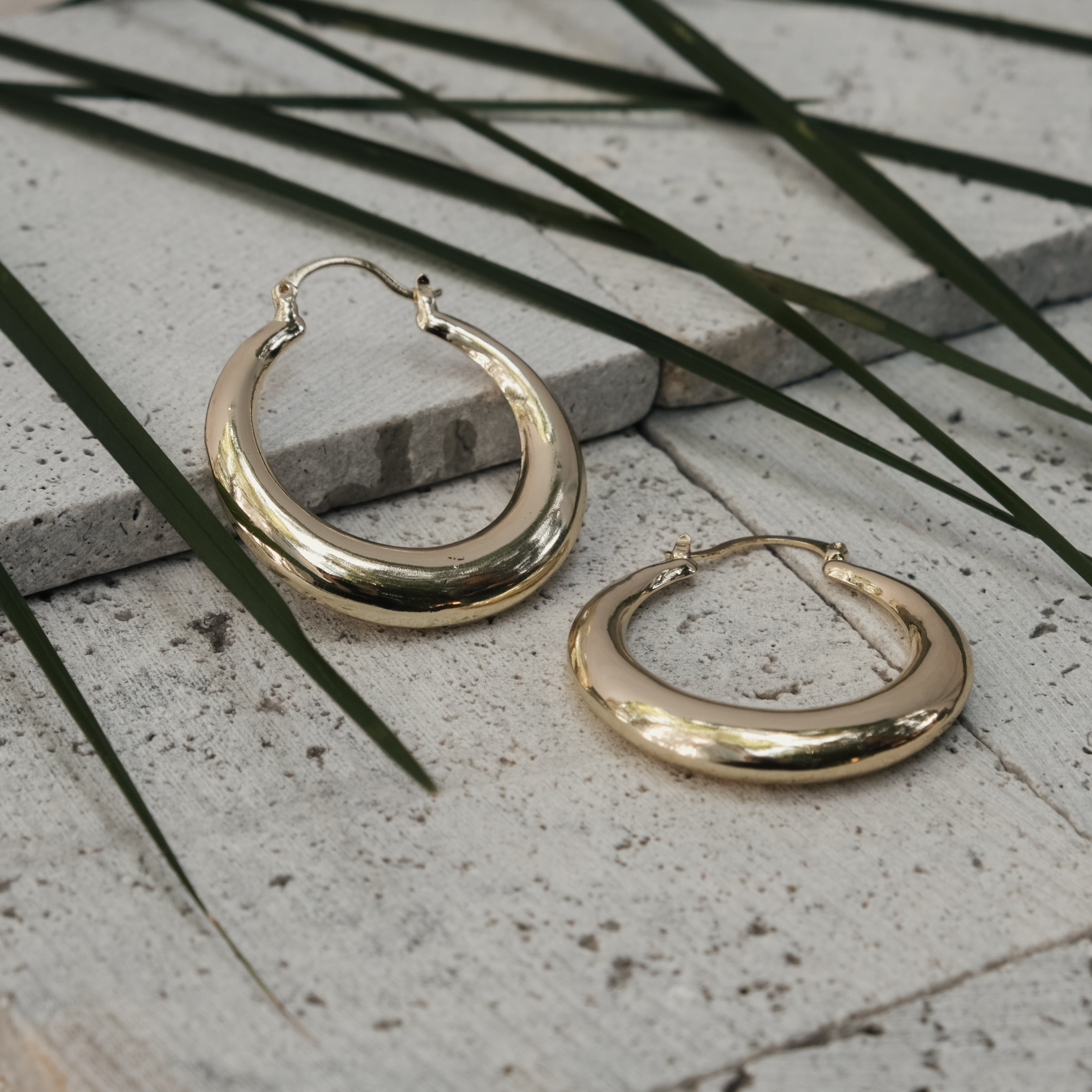 LARGE TUBE HOOP EARRINGS GOLD | My Bohemian Store
