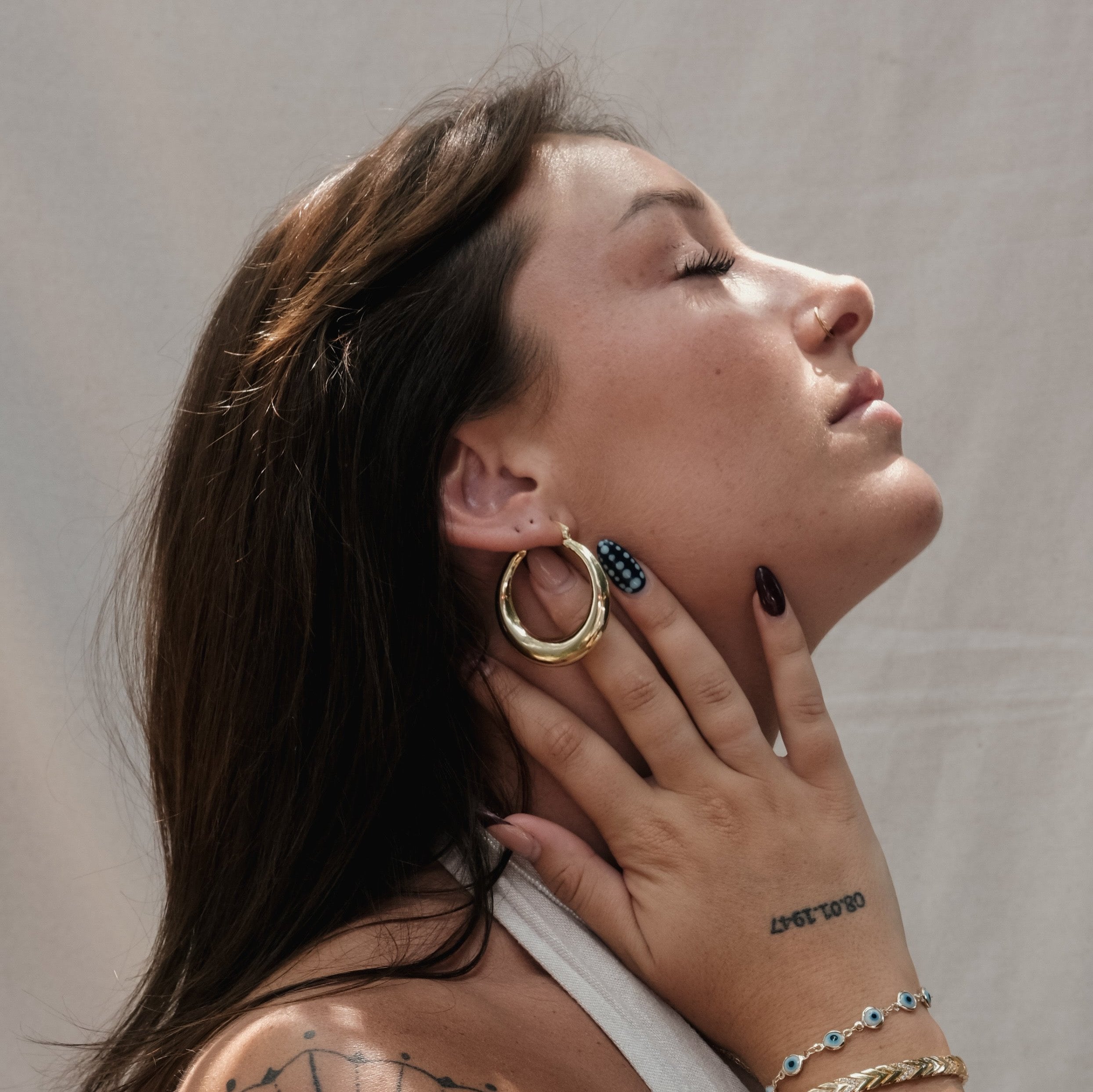 LARGE TUBE HOOP EARRINGS GOLD | My Bohemian Store