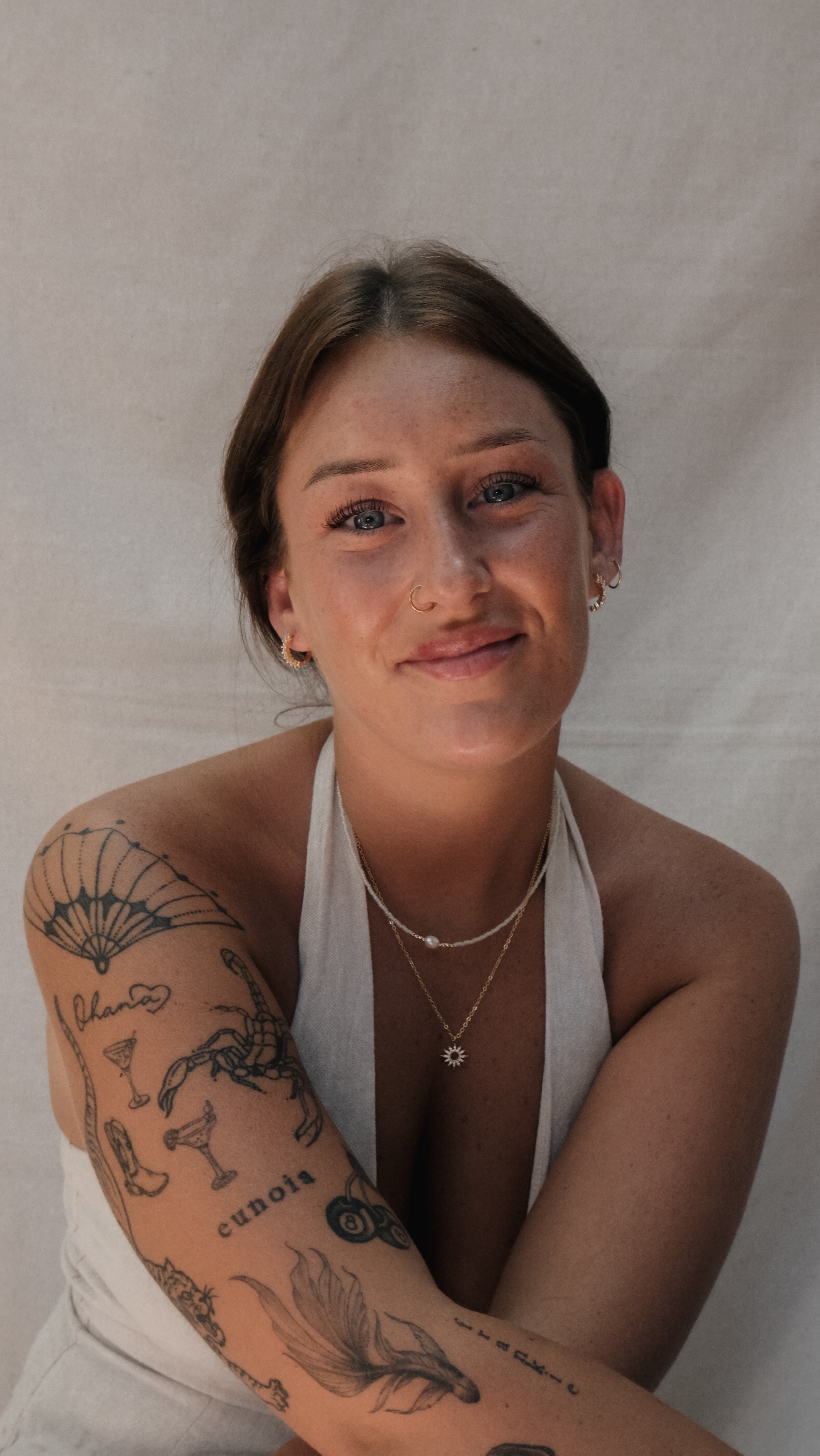 MEDIUM DIAMANTE HOOPS GOLD | My Bohemian Store