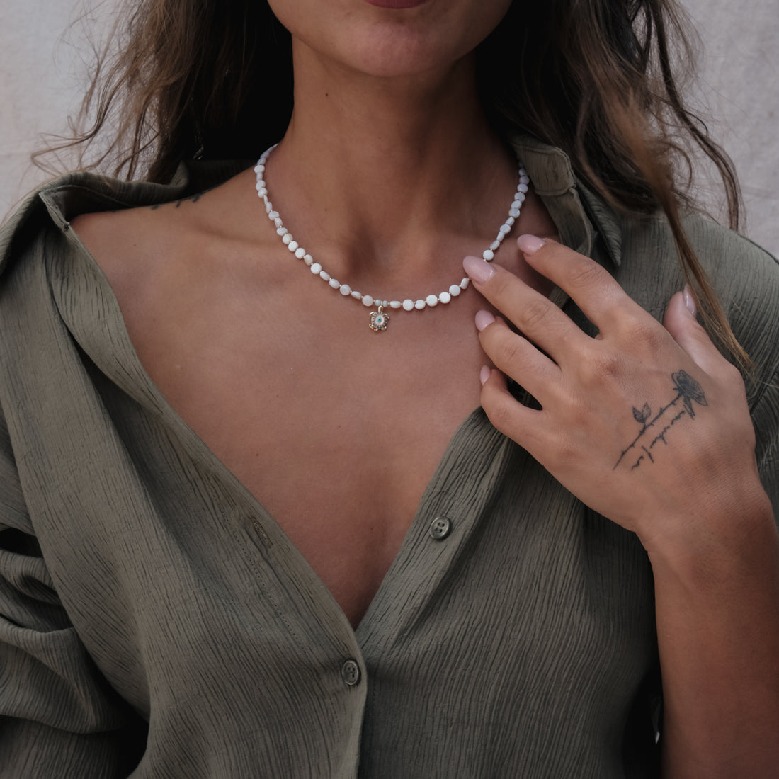 MOTHER OF PEARL BEAD NECKLACE & PENDANT | My Bohemian Store