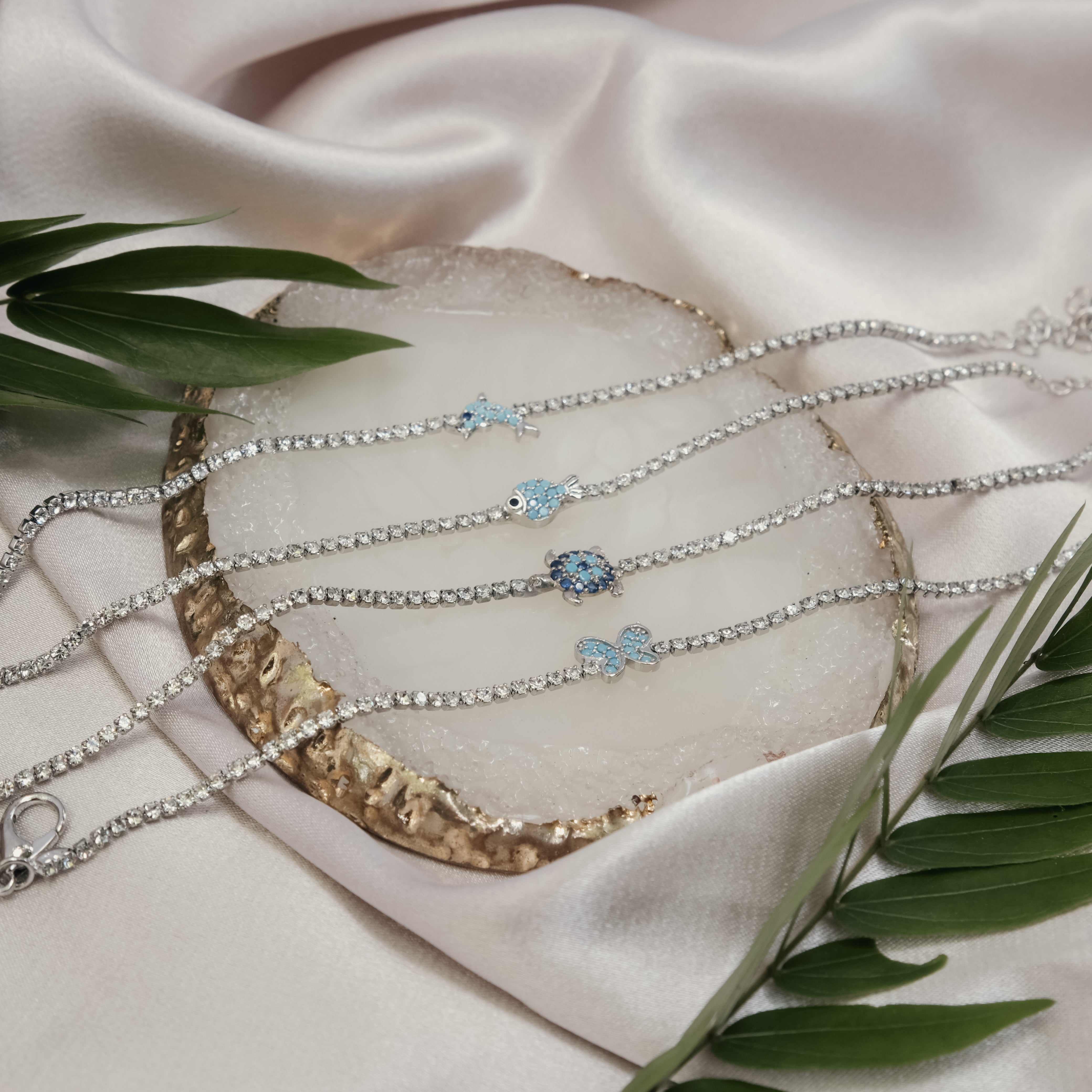 SYMBOL DIAMANTE BRACELET | My Bohemian Store